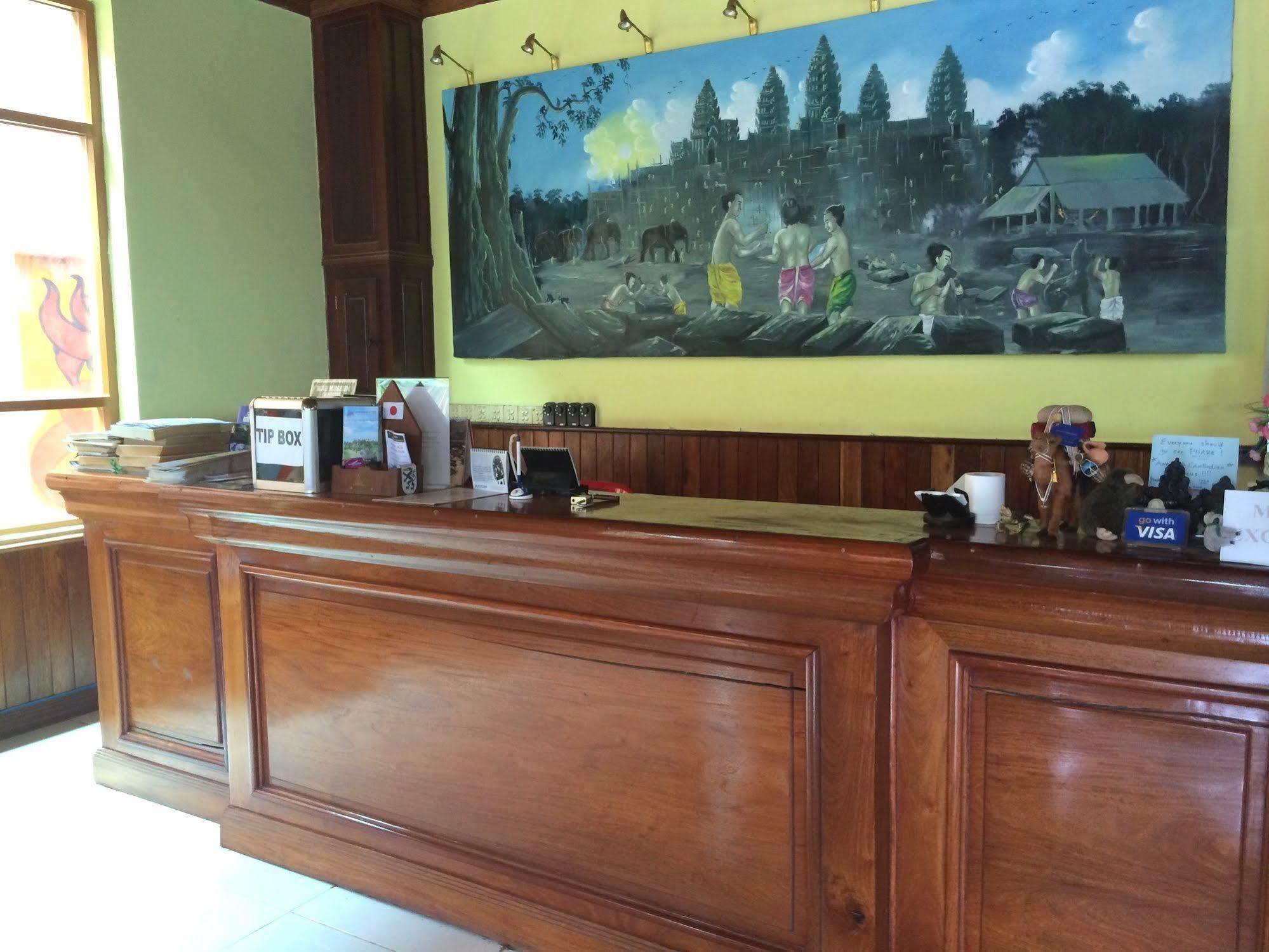 Side Walk Hotel Siem Reap Bagian luar foto